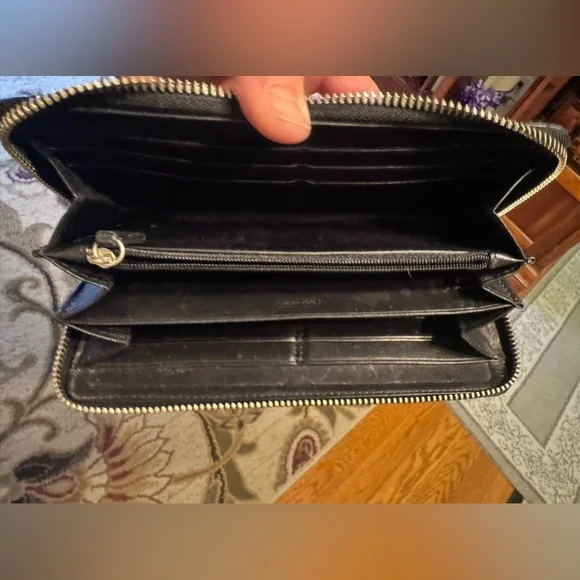 Coach Vintage Chelsea Black Pebble Leather Zip Around AccordionWallet - Picture 8 of 10